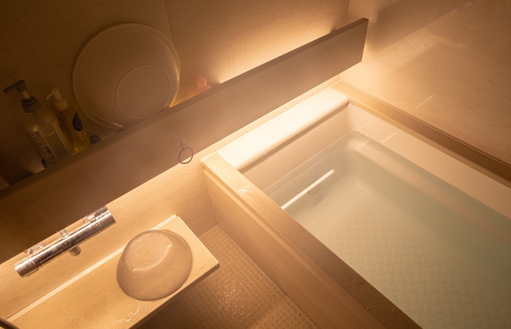 明るさを自由に調節できる調光機能付きのLED照明